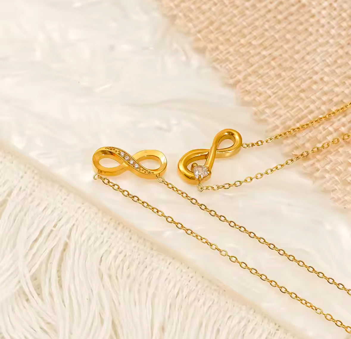 INFINITE NECKLACE