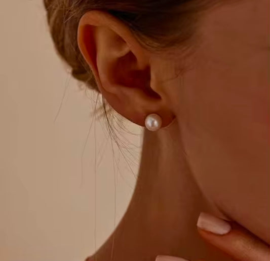 PEARL STUDS