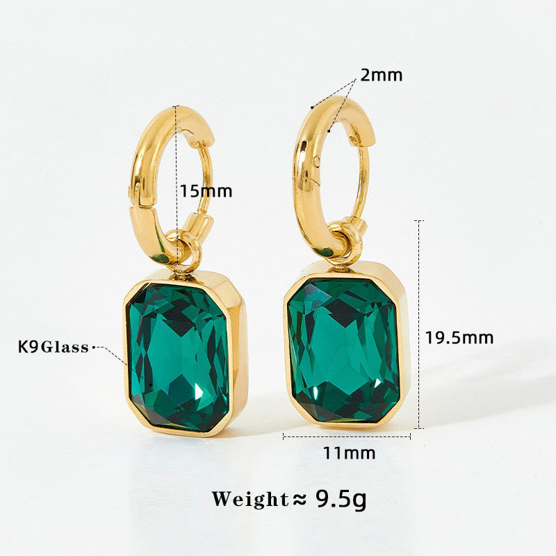 EMERALD HUGGIES