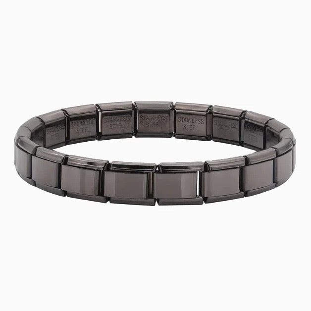 BLACK CHARM BRACELET( 18 link )