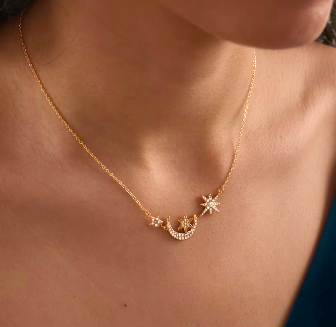 MOON STAR NECKLACE