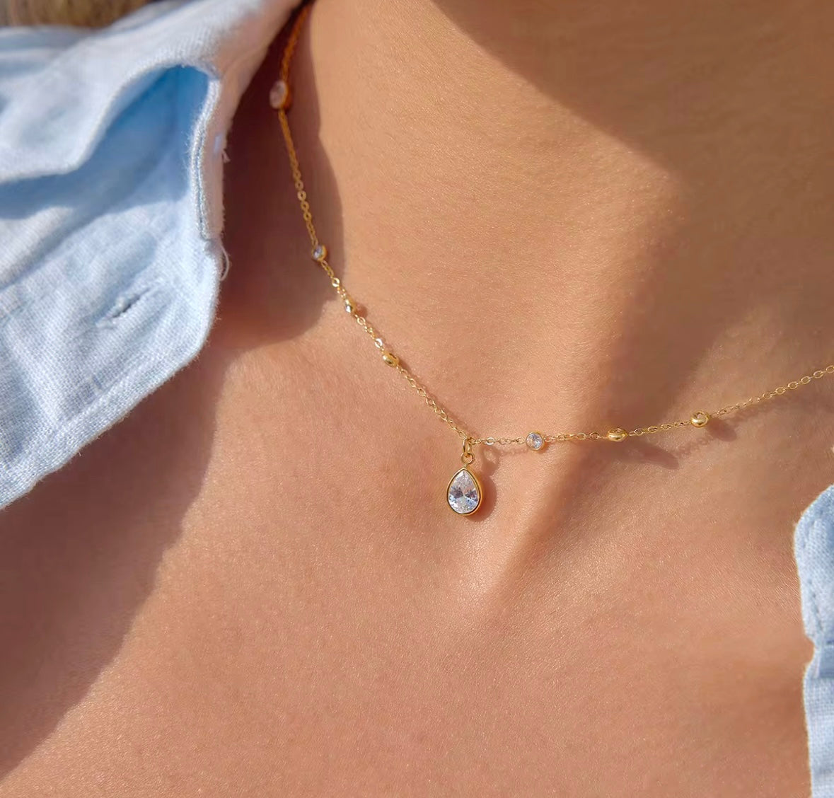 YENACA NECKLACE