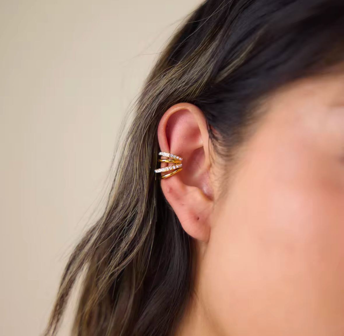 HOLA EAR CUFFS