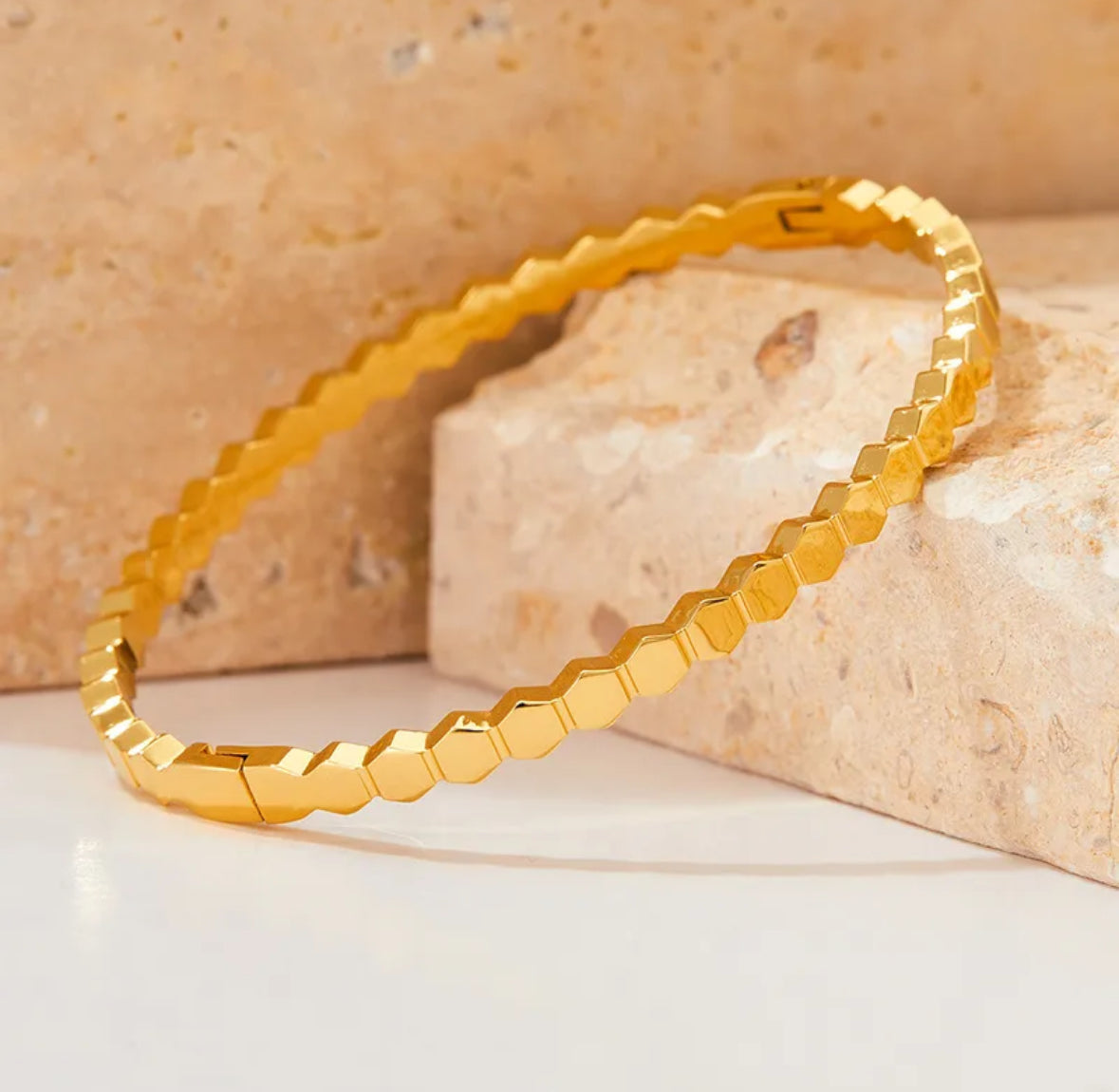 AANURA BRACELET