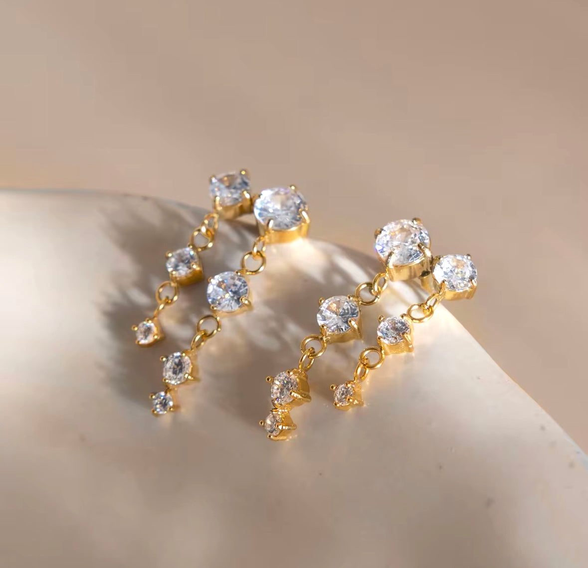 NEMO EARRINGS