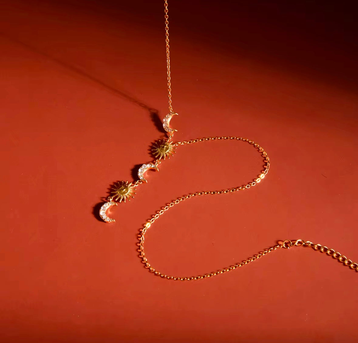 PIXIE NECKLACE