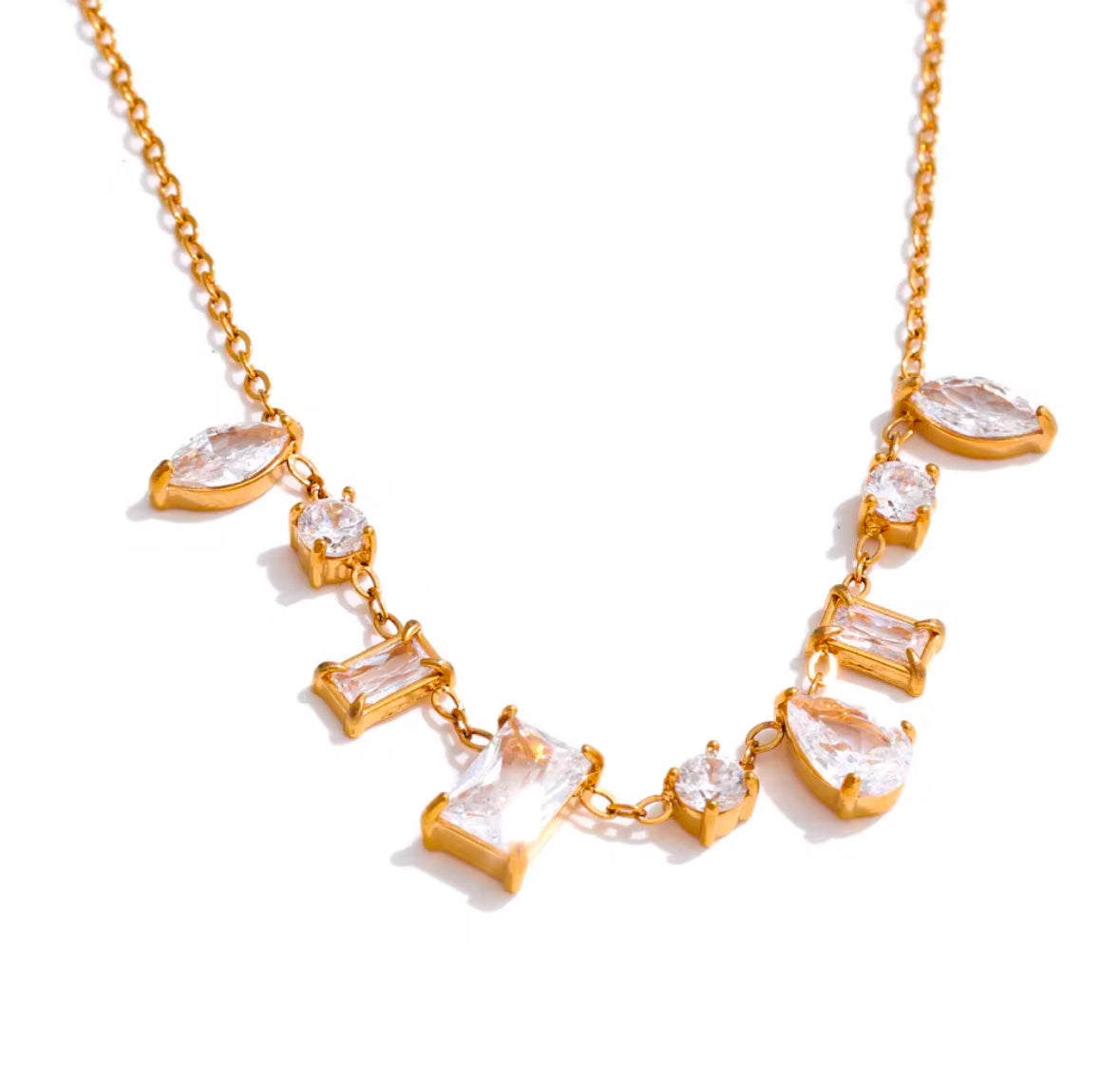 LIORA NECKLACE