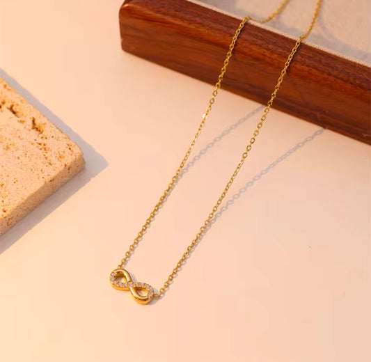 INFINITY NECKLACE