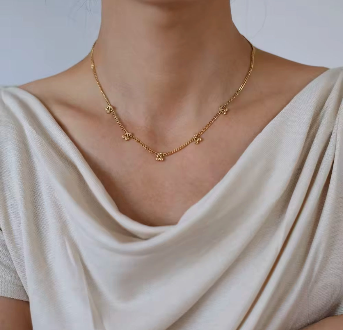 CHERRYWOOD NECKLACE