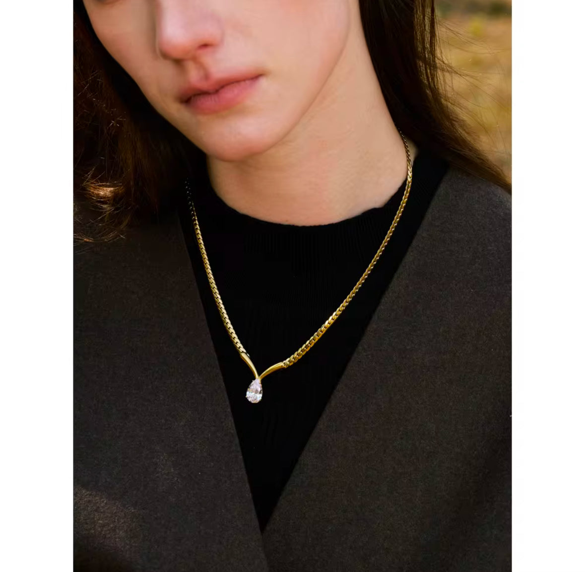 EYURA NECKLACE