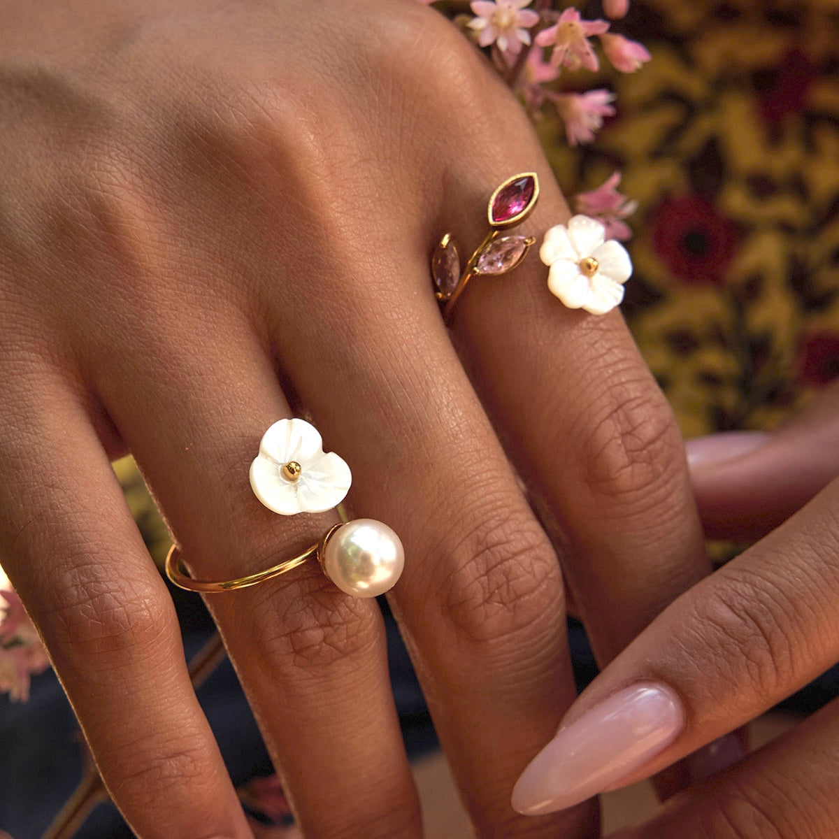 PEONIA RING