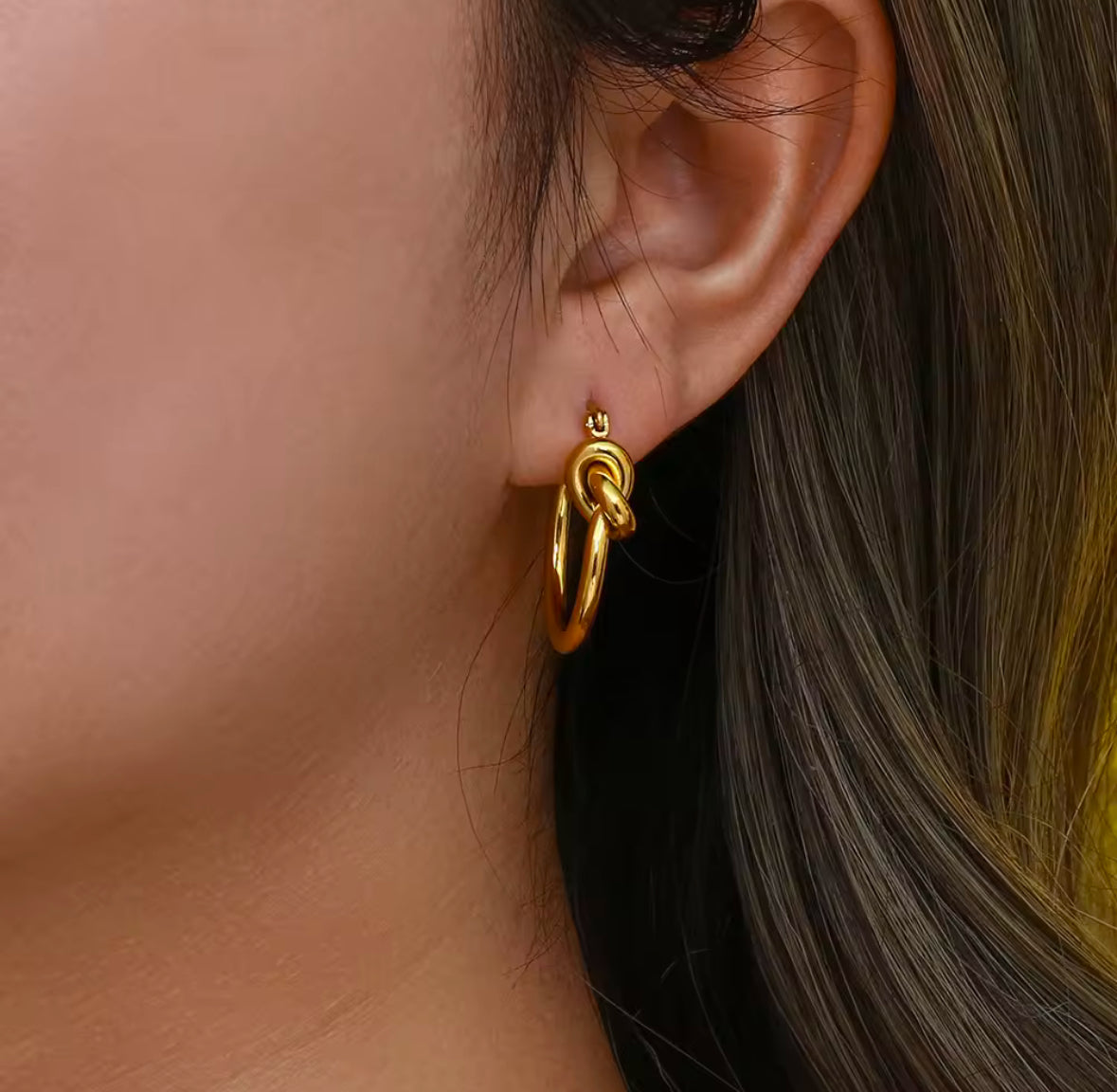KNOT EARRINGS