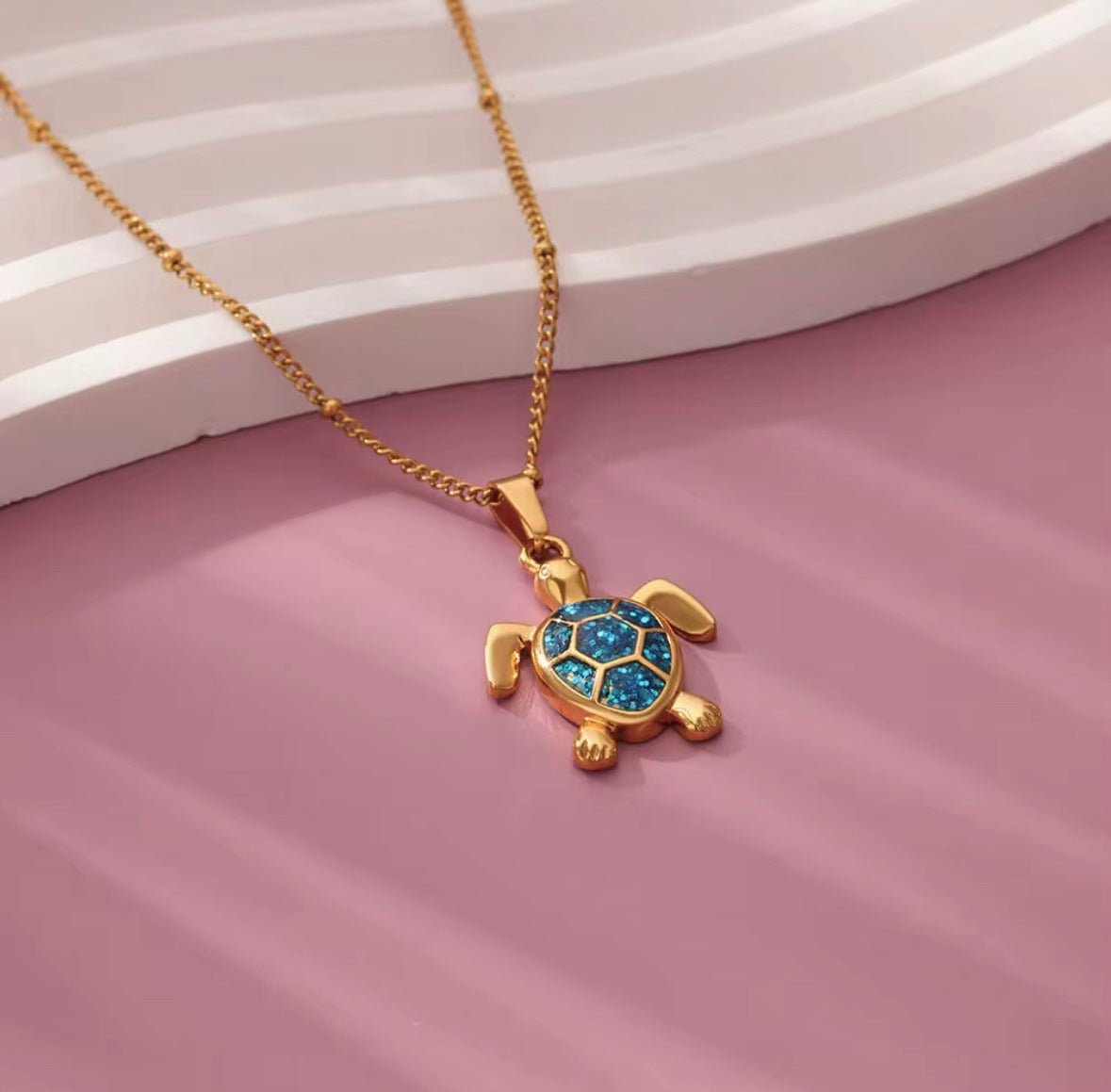 TORTOISE NECKLACE