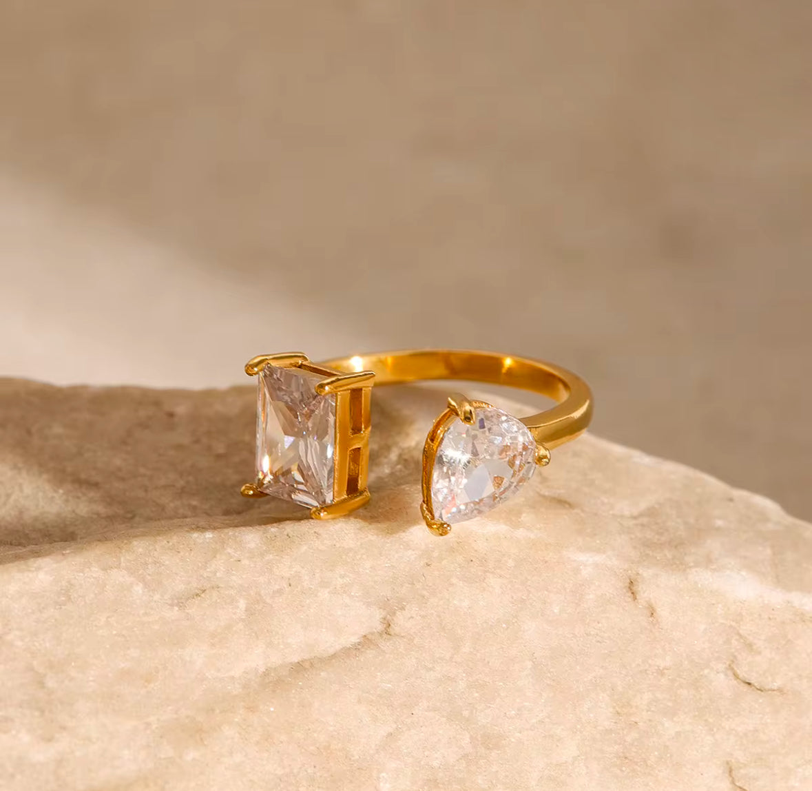 VEYA RING