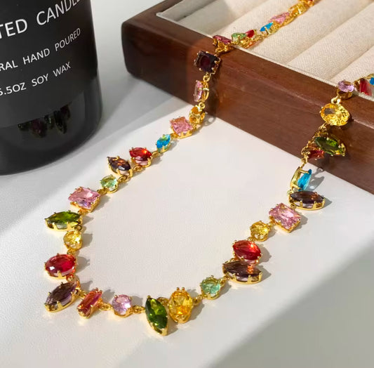 AURELIA NECKLACE