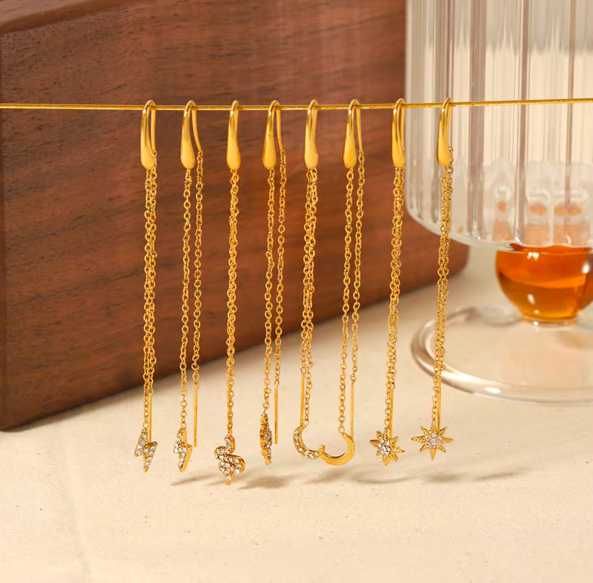 LVORY EARRING