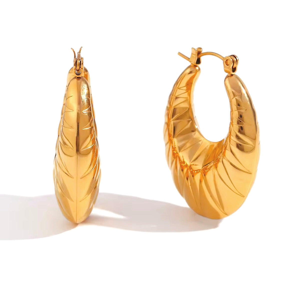 BOLD HOOPS