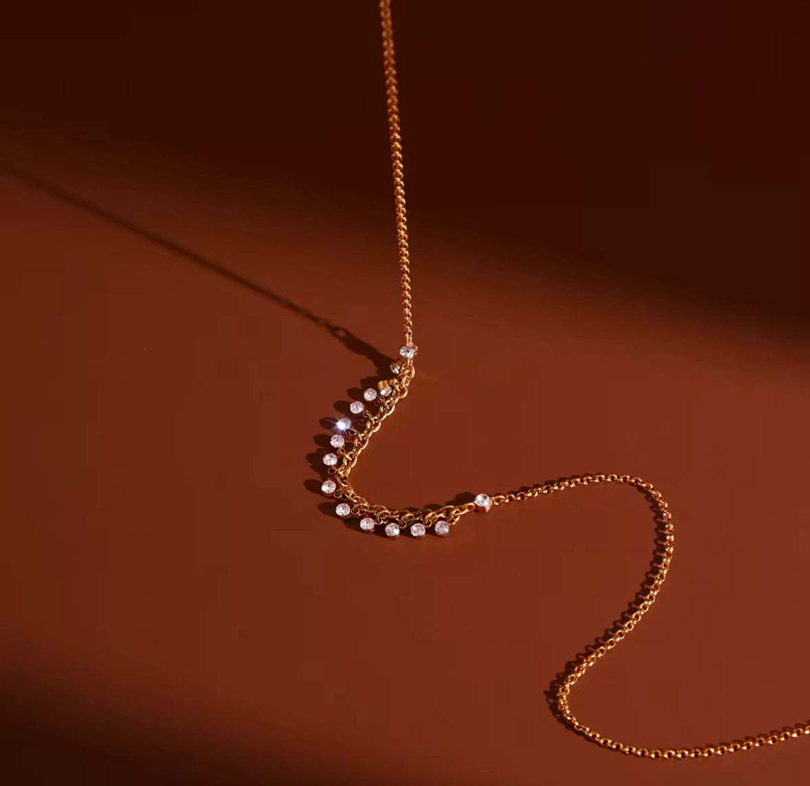 ROWERS NECKLACE