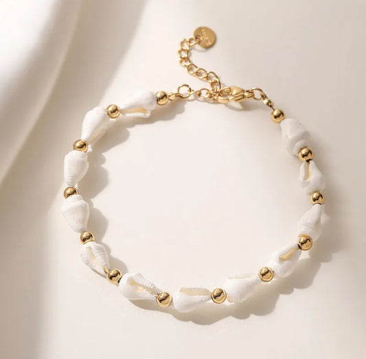 SHELL BRACELET