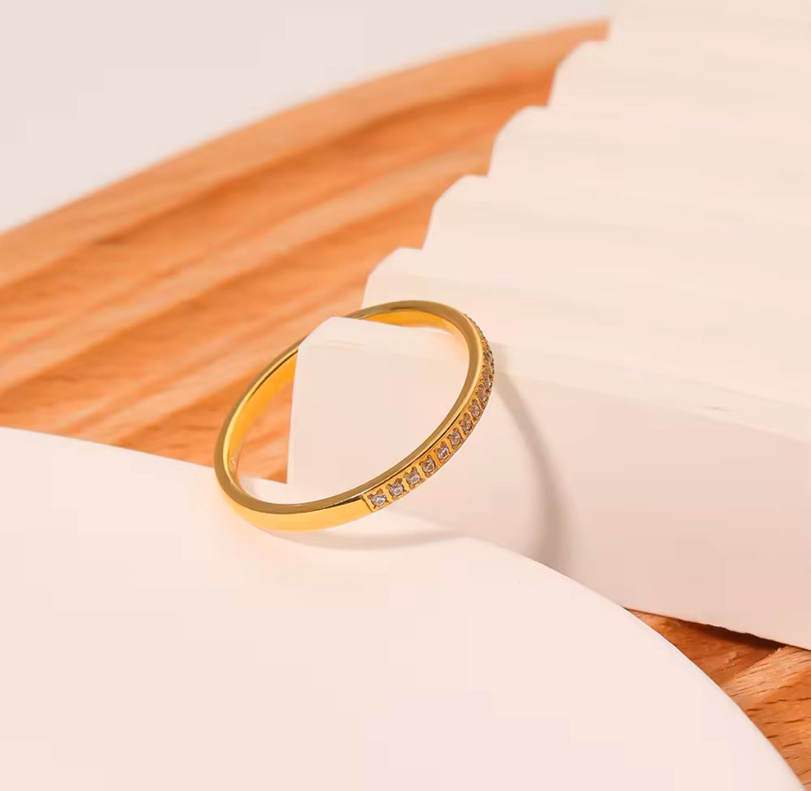 BAND RING