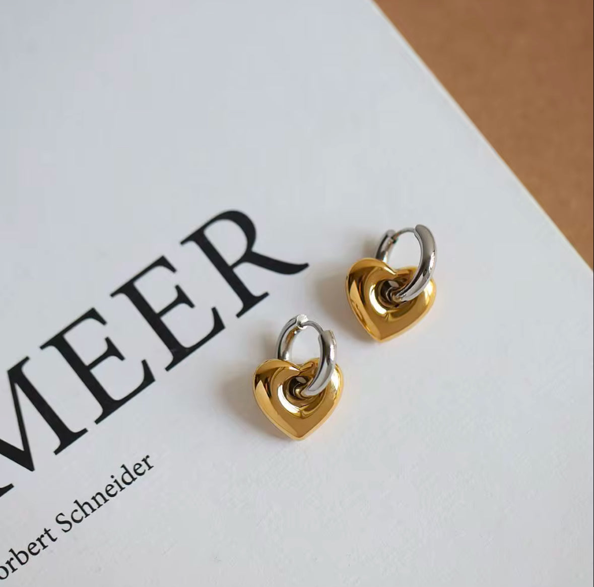 HEARTLET EARRING