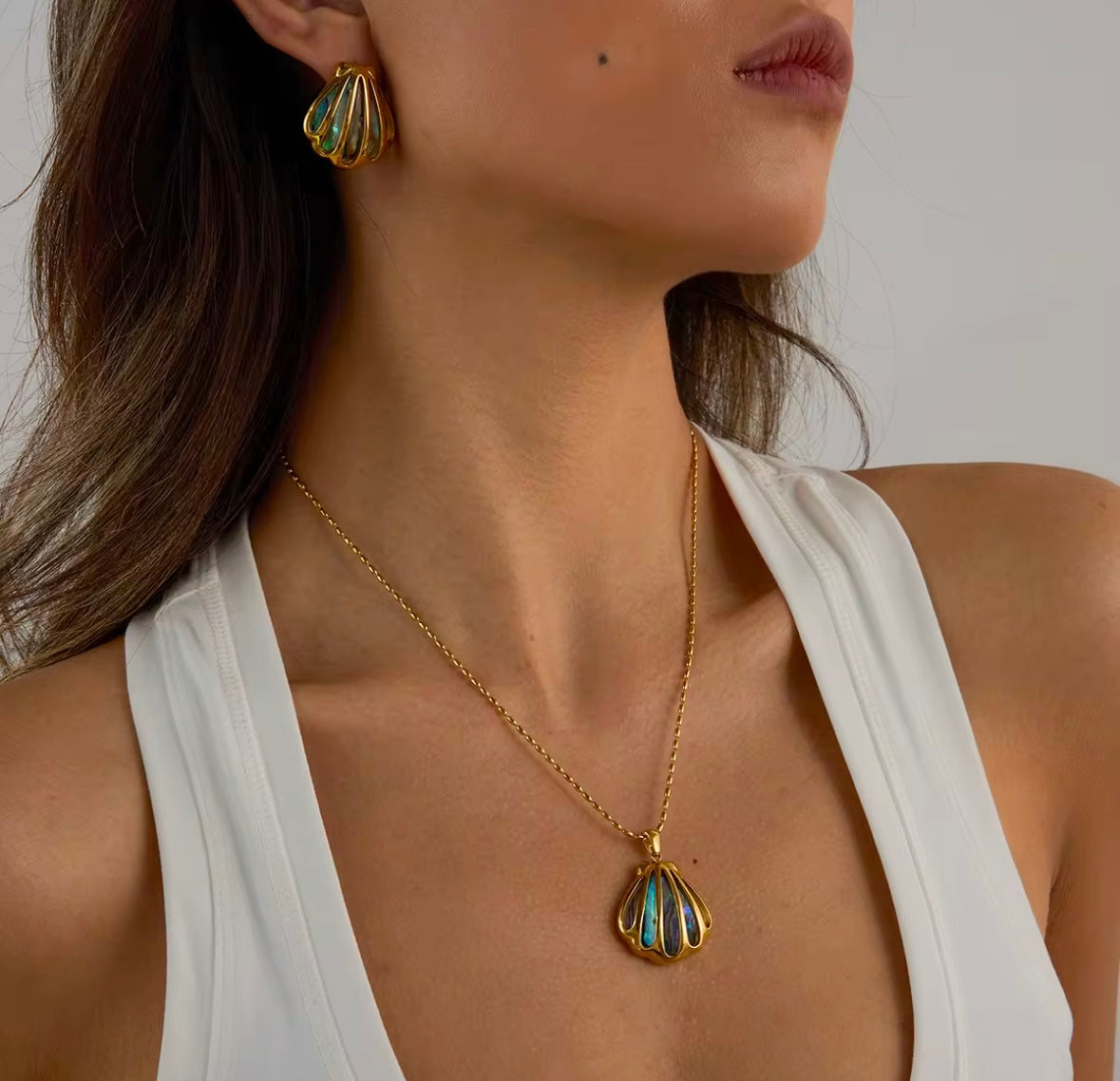MERMAID NECKLACE