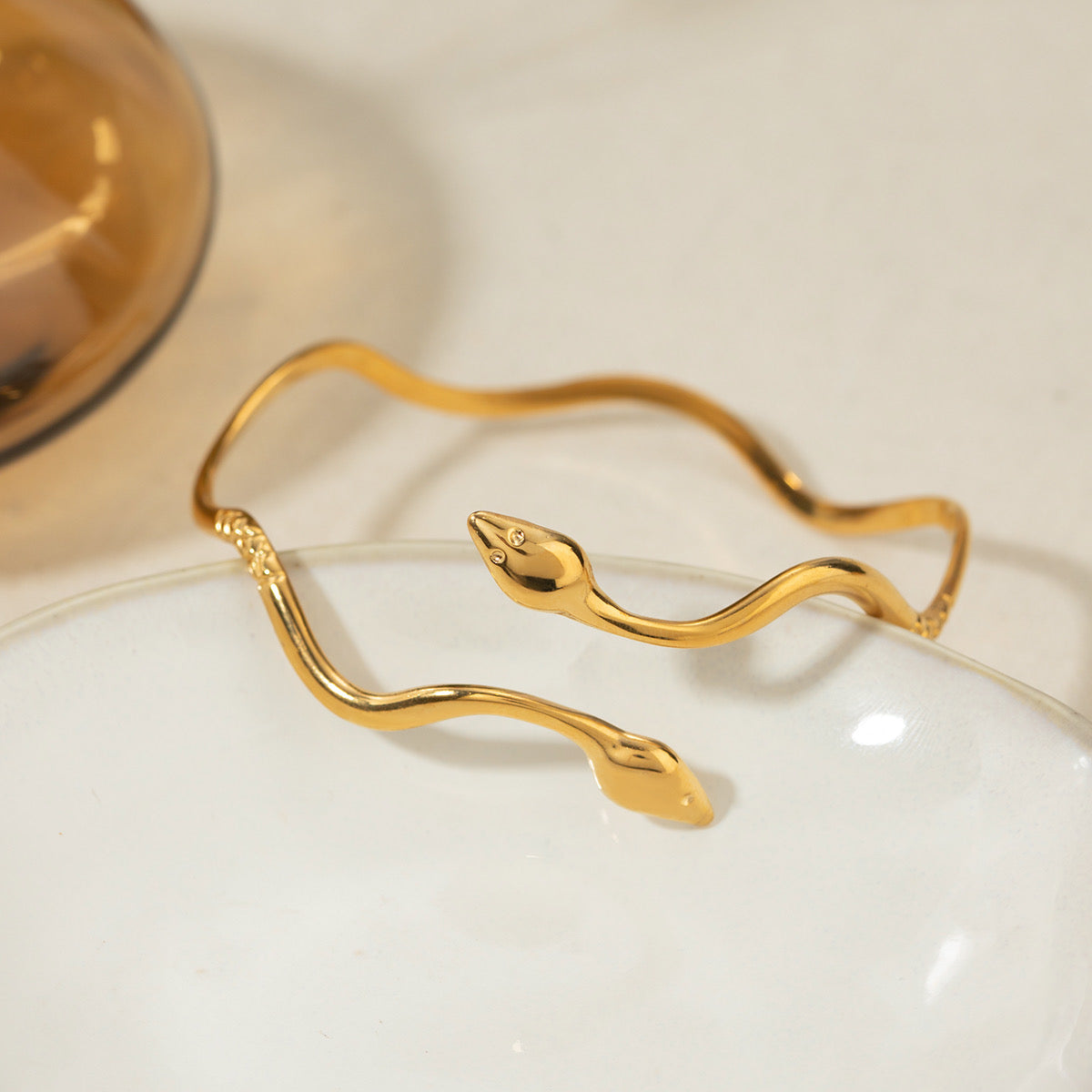 RETRO SNAKE BRACELET