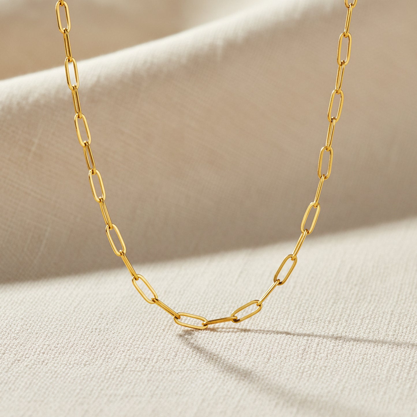 PAPERCLIP NECKLACE