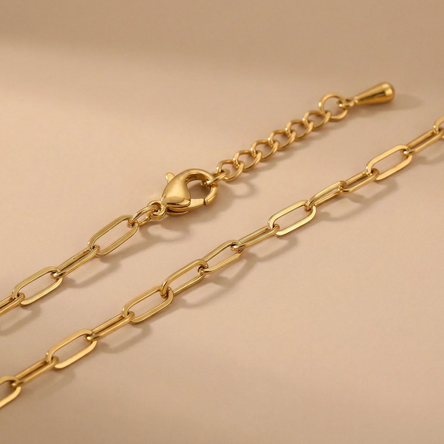 PAPERCLIP NECKLACE
