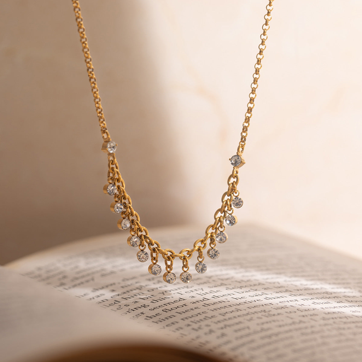 ROWERS NECKLACE