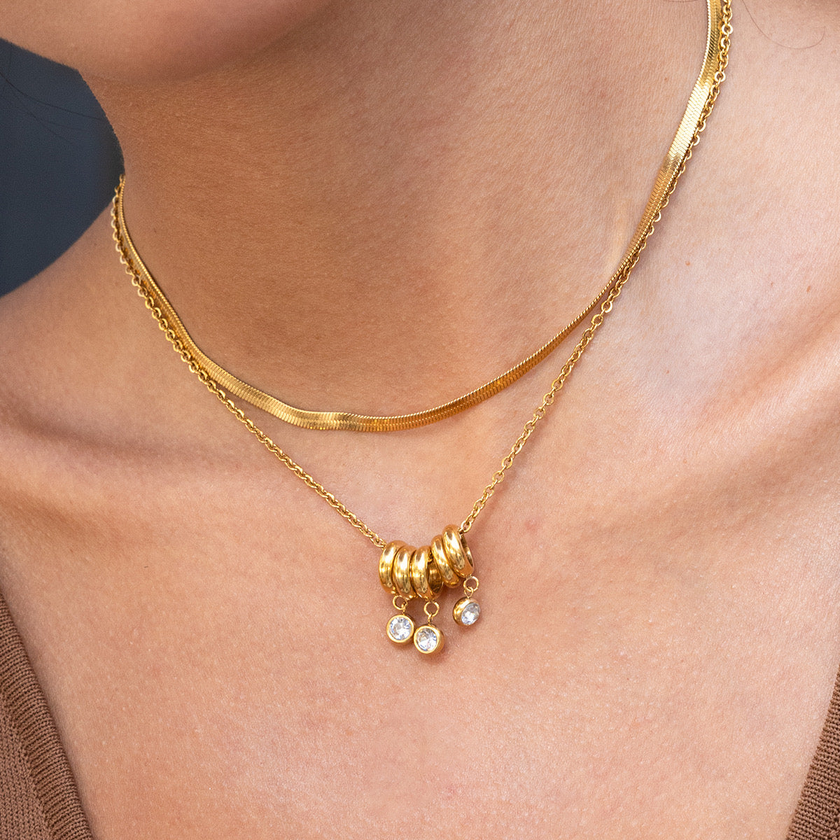 SELRA NECKLACE