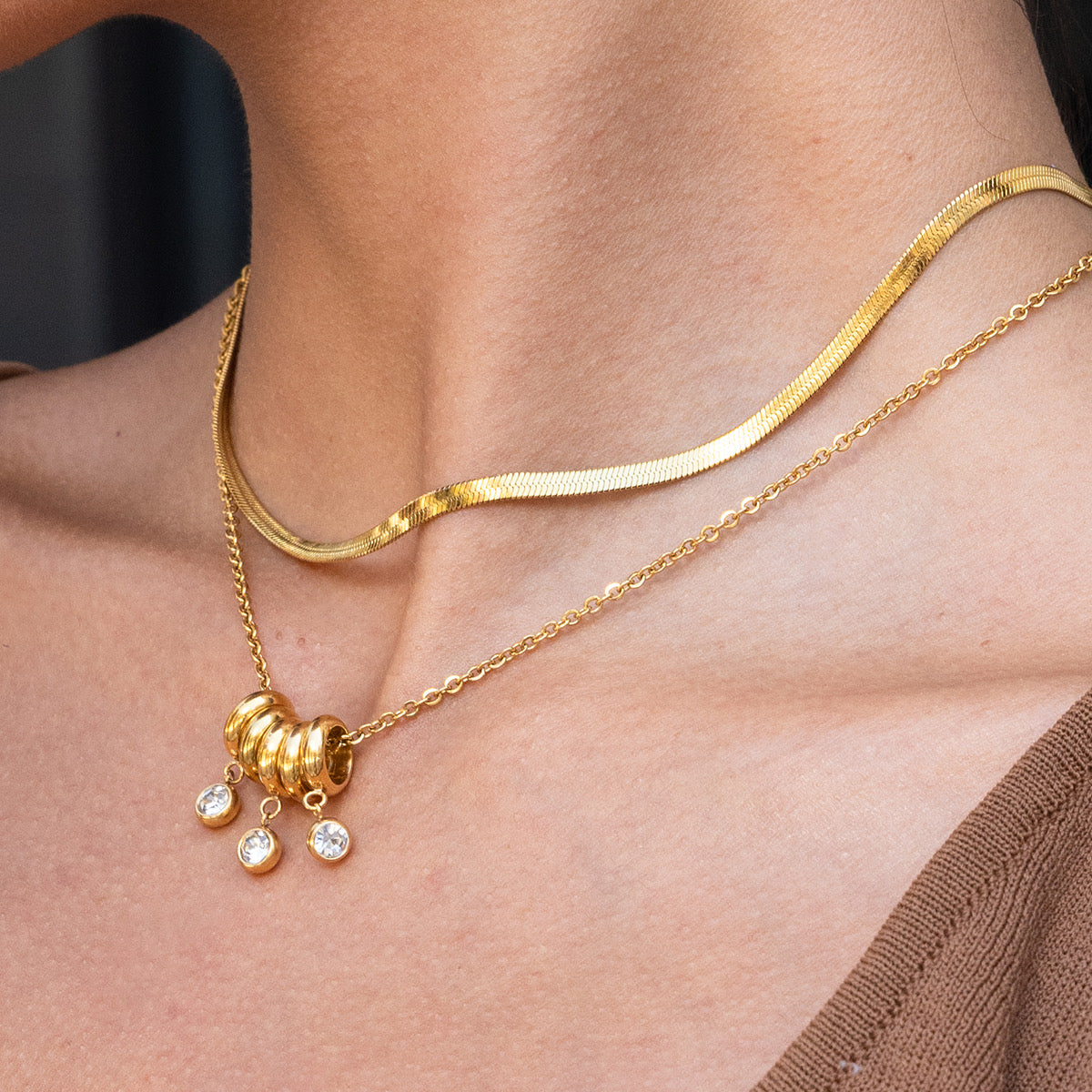 SELRA NECKLACE