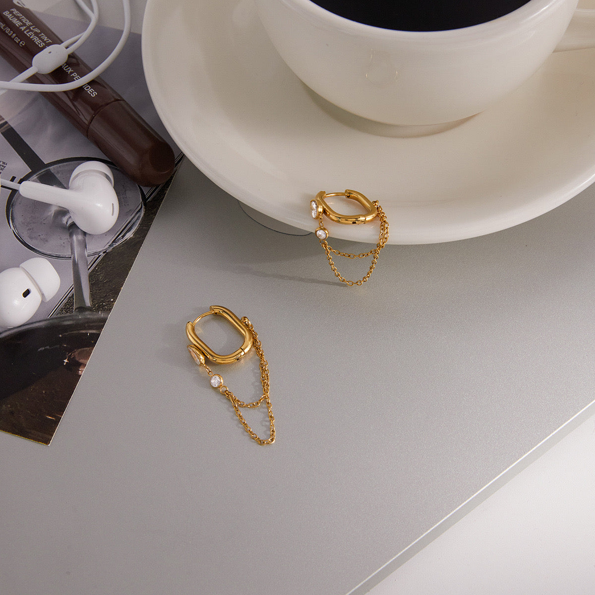 ETRAA EARRINGS