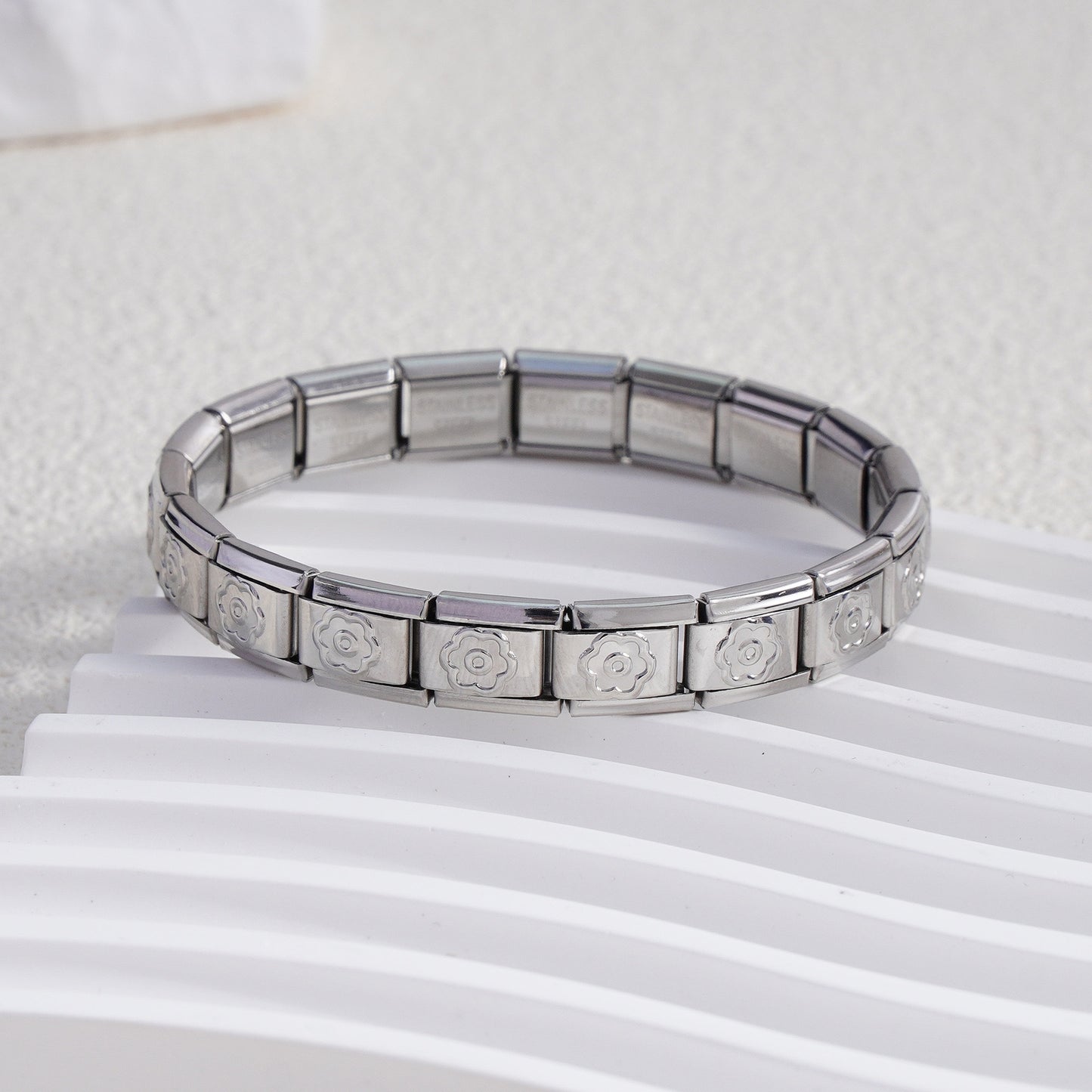 SLIVER TARA CHARM BRACELET ( 18 link )