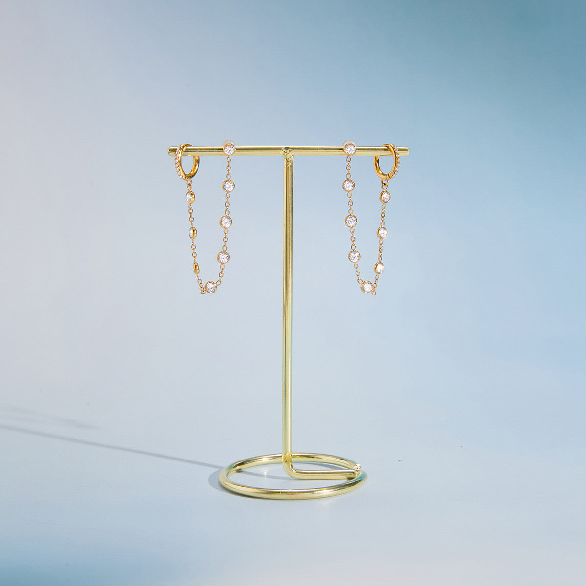 MIDNIGHT EARRINGS (WHITE)